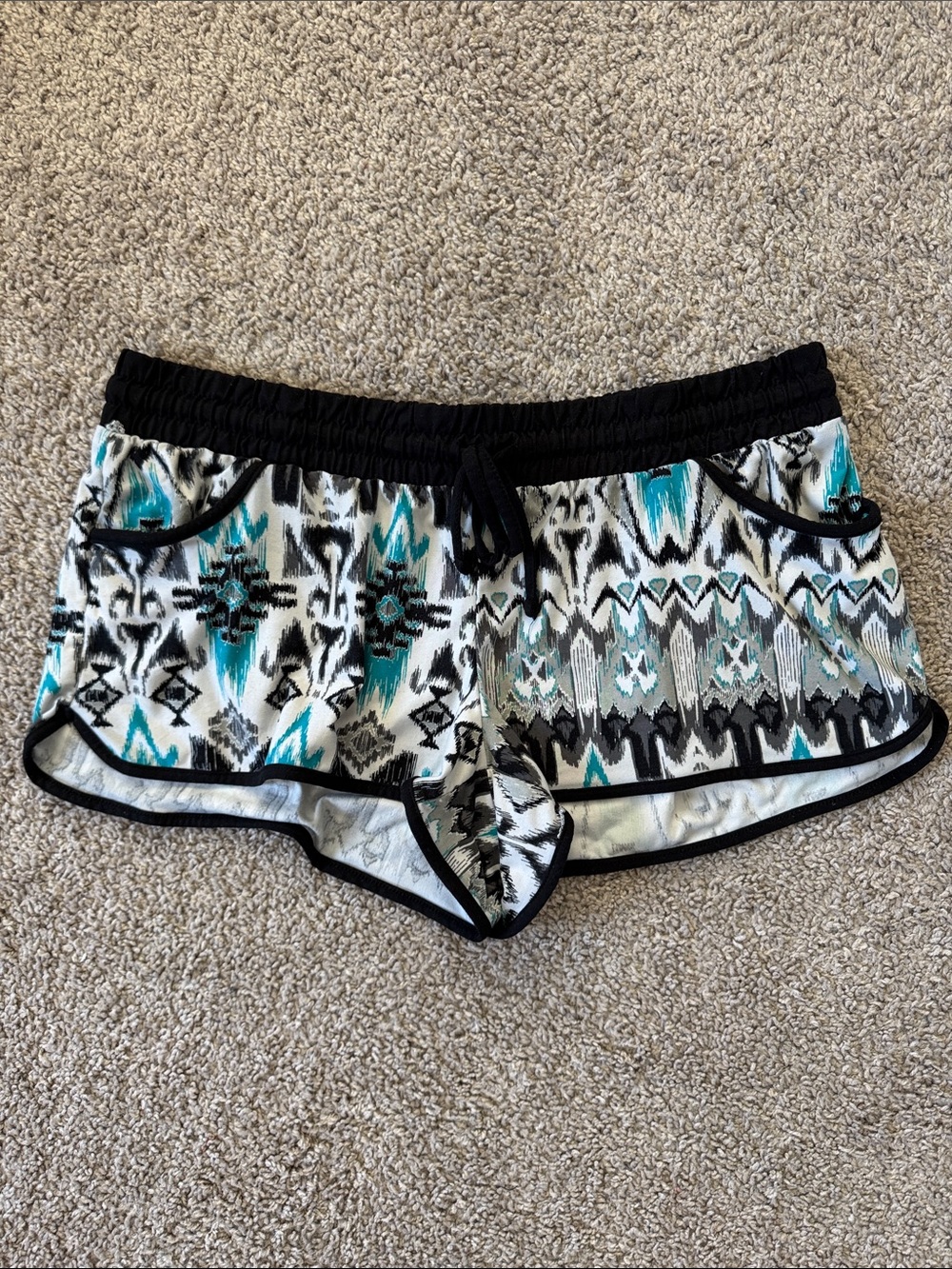 Women’s Printed Casual Shorts in Teal and Black